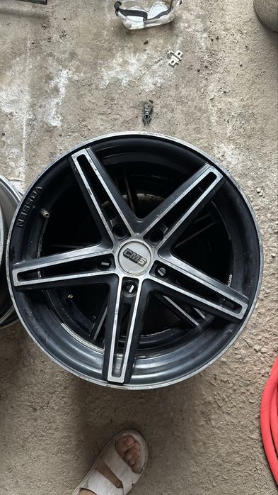 Продаётся диски Vossen R16