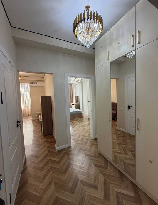 Parkent Plaza Продается 1 комнатная квартира ремонт Топоич мост