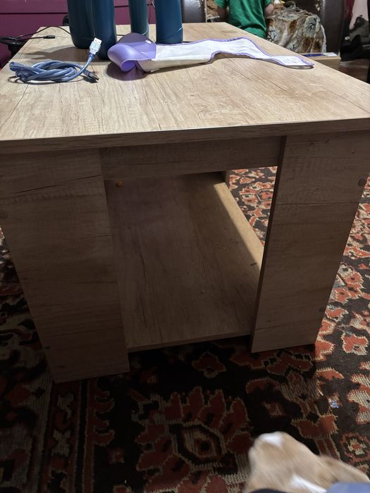 Продам журнальный стол