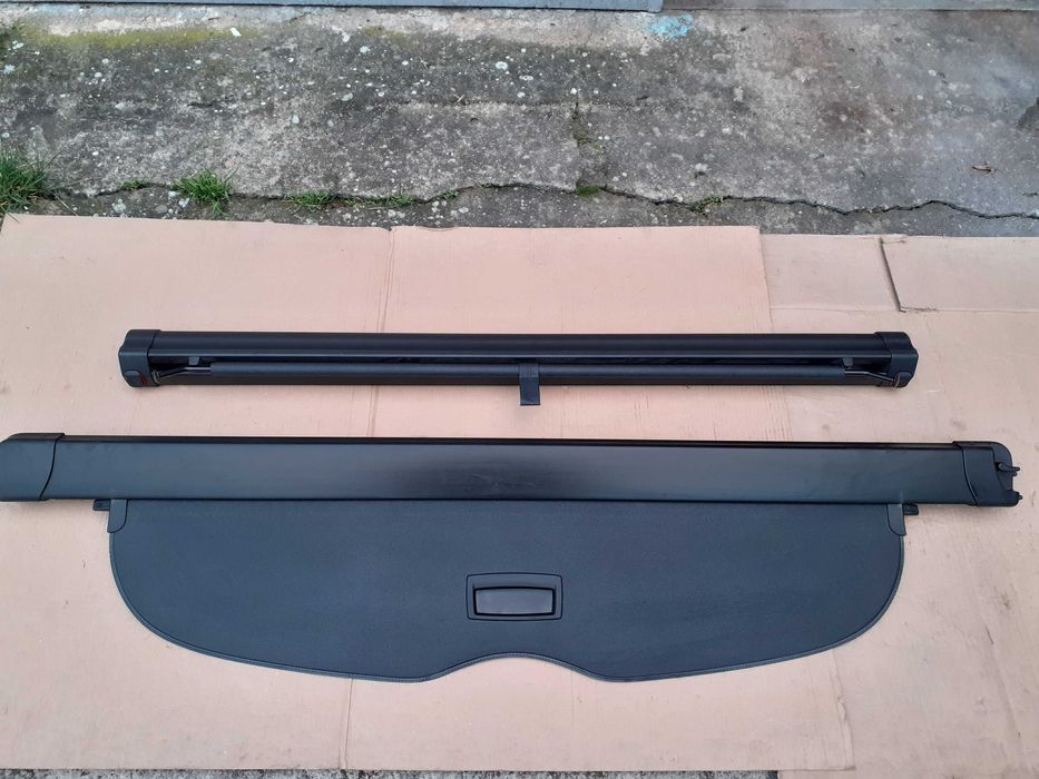 Rulou portbagaj si plasa TOYOTA Avensis Kombi,an 2011 - 2018