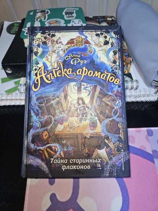 Продаю книги, цена договорная