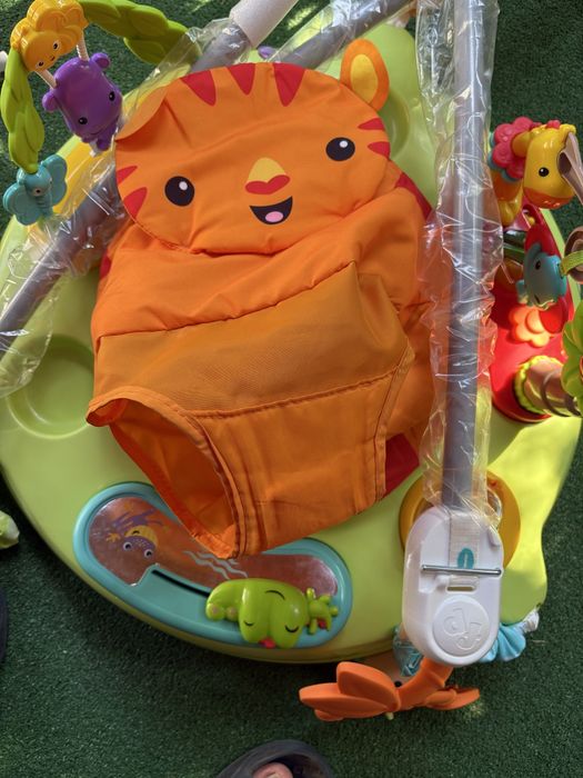 Fisher Price бънджи скачаща джунгла