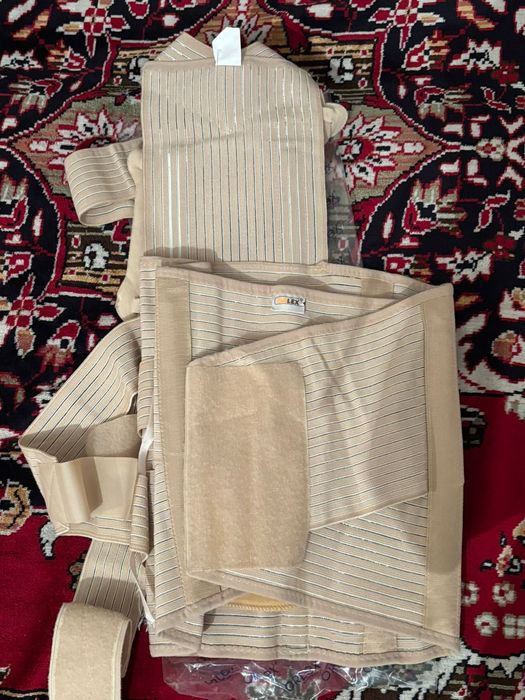 Продам грудопоясничный корсет