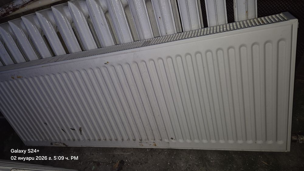 Продавам панелни радиатори