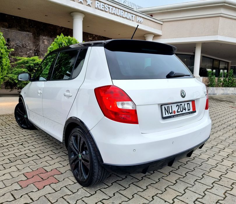 SKODA Fabia 2012 — imagine 5