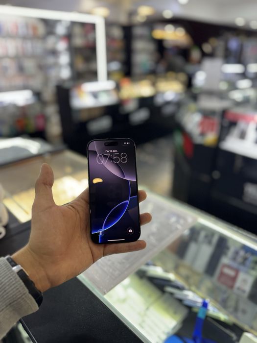 iPhone 16 pro 128GB EAC