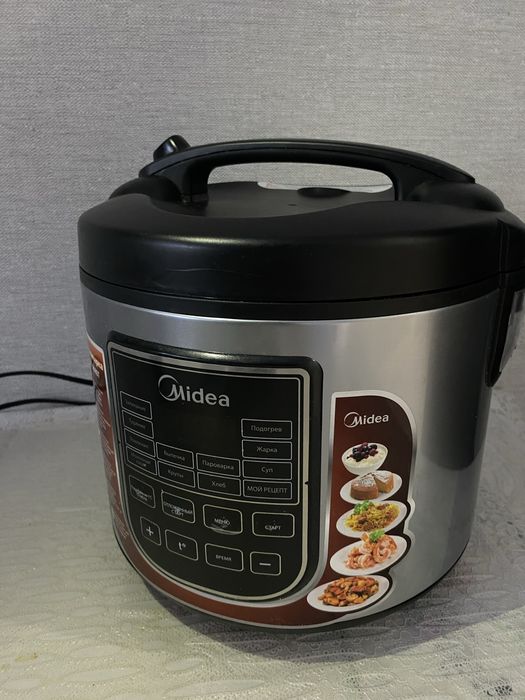 Мультиварка в хорошем состоянии