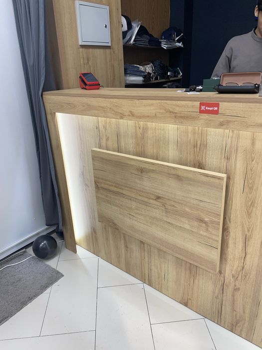 Оборудование для магазина одежды