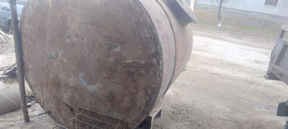 Bochka sotilade 2donalik  qalin liste 4talik  xolade yaxshe  keleshter