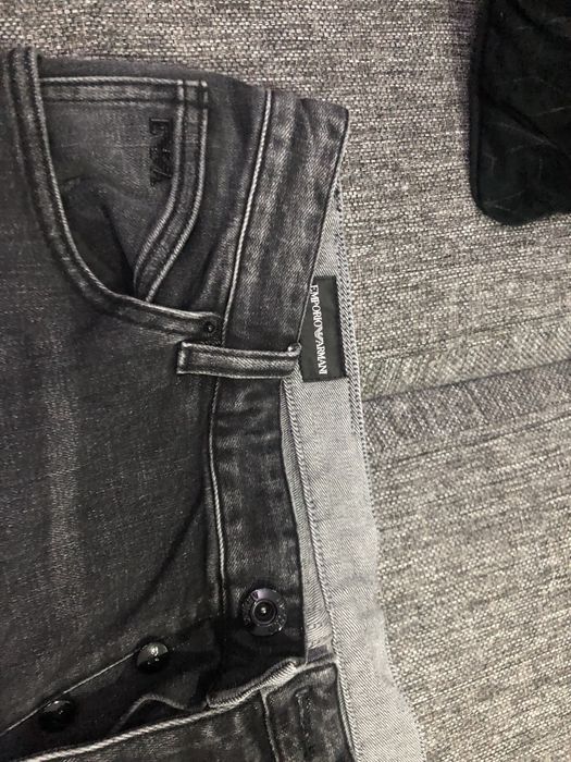 Blugi Emporio Armani originali