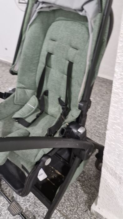 Срочно продам  коляска