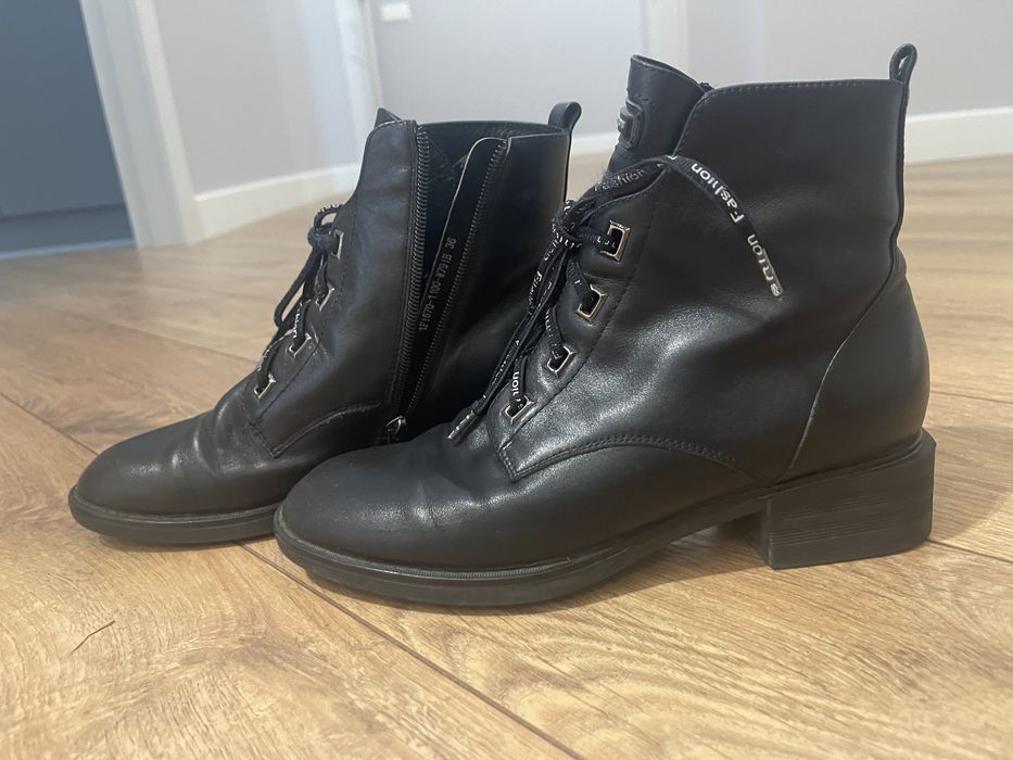 Продам кожаные ботинки демисезонные