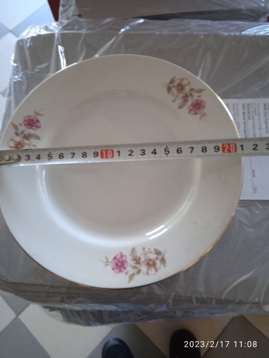 Ретро чиний и ретро прибори