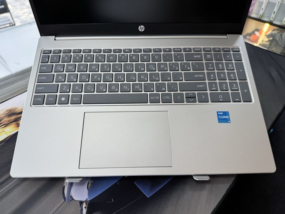 HP laptop 15 core i3