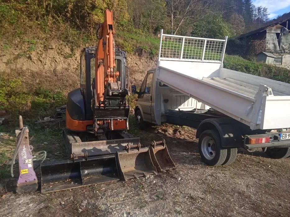 Изкопи с Мини Багер