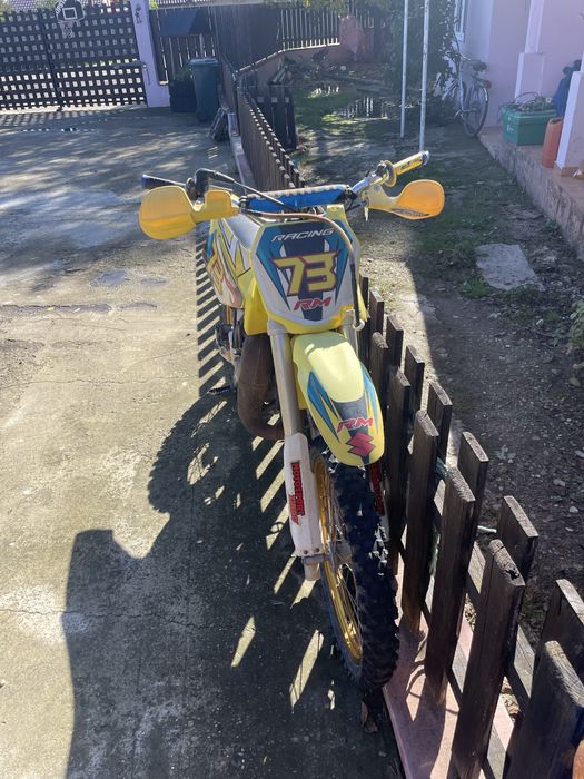 Motocross Suzuki