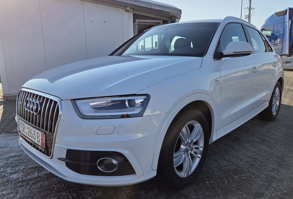 Audi Q3 AUDI Q3 S-line QUATTRO 2.0 TDI 177 CP An 2015 Euro 5 Manual