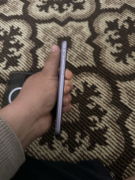 Iphone 11 128gb емкость 68%