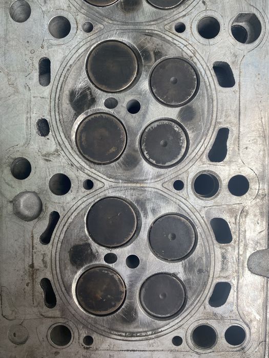 Chiuloasa completa Audi A4 B 8 motor CJCB