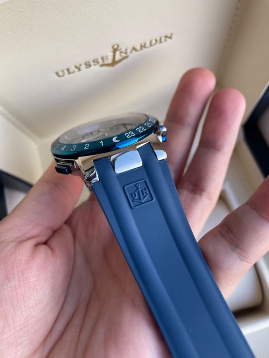Улисс нардин Механические часы Ulysse Nardin