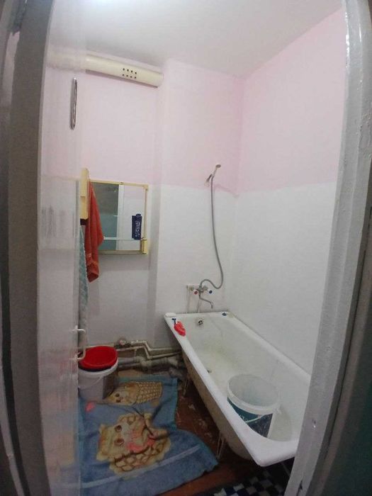 5 mkr da 3 xonali uy sotiladi