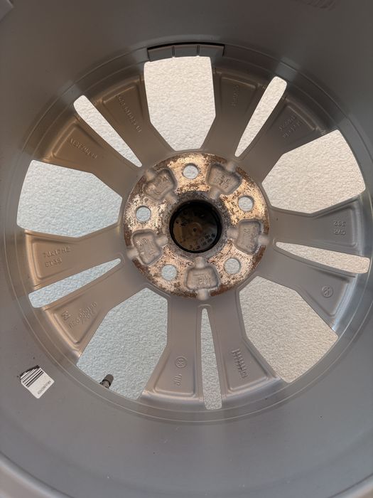 Jante originale Volkswagen Passat 17”