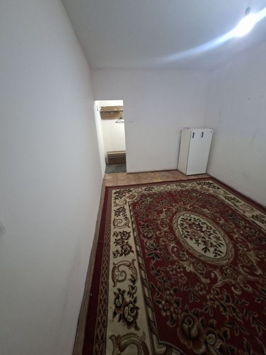 Arenda kvartira opshishita Yashnabod Tumani Olmos metro oldida 1xona