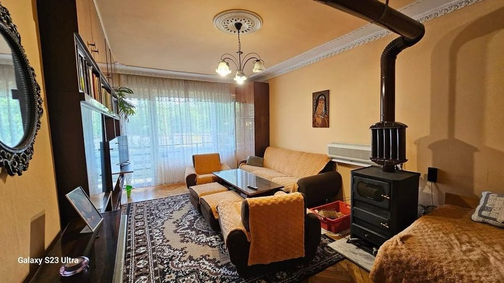 Дава се под наем Двустаен апартамент в Ловеч, Здравец - 65 кв.м за 214.2 € - Снимка #5