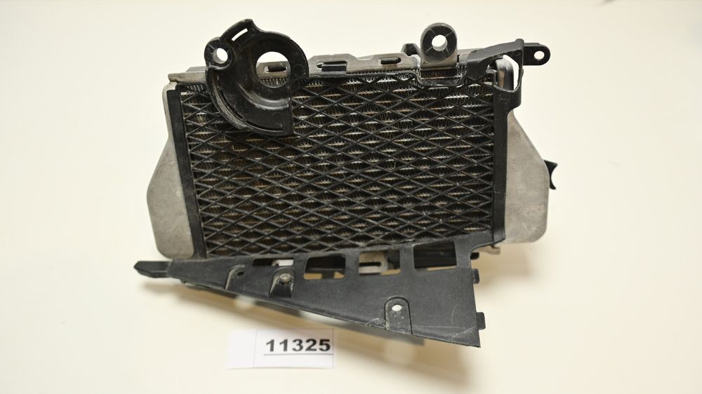 Radiator Apa Stanga Cu Grila Si Plastic Spate Honda CRF 1000 Africa