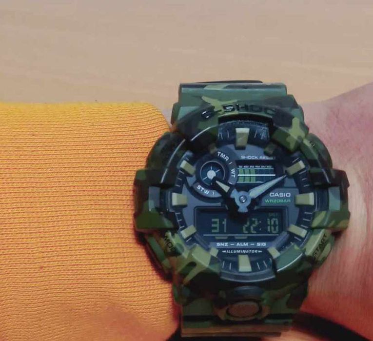 Vând ceas in cea mai buna stare