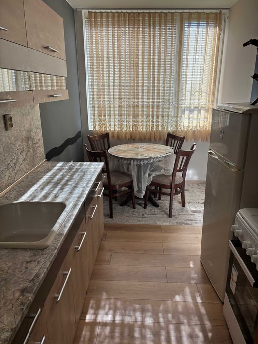 Дава се под наем Двустаен апартамент в Пловдив, Тракия - 64 кв.м за 433.5 € - Снимка #4