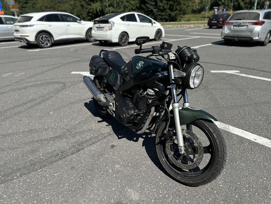 Suzuki GS500 Modificat