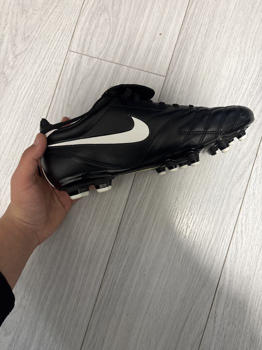 Ghete de fotbal nike