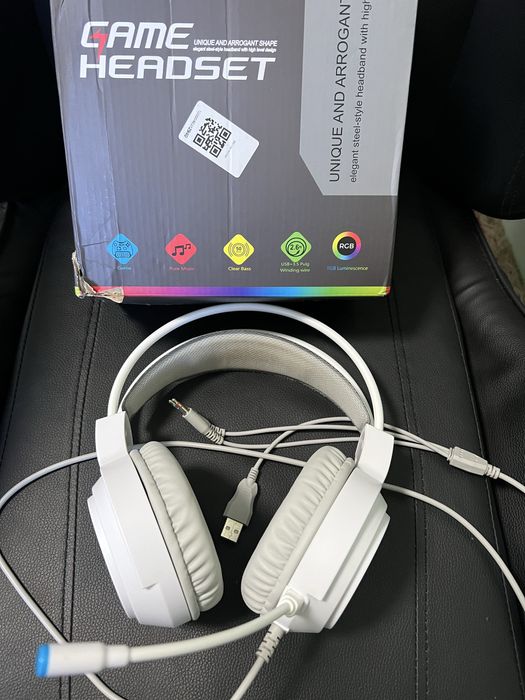 Игровой наушник белый (white)