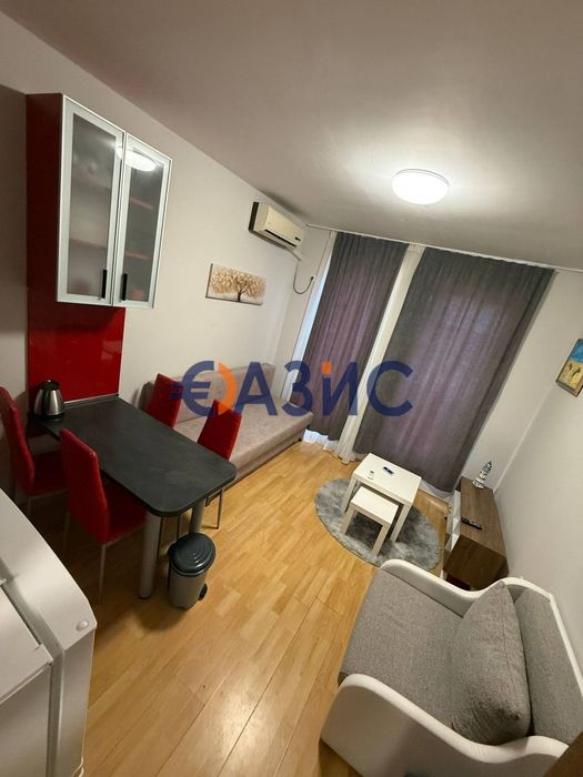 Продава се Едностаен апартамент в к.к. Слънчев бряг - 25 кв.м за 980 €/кв.м - Снимка #2