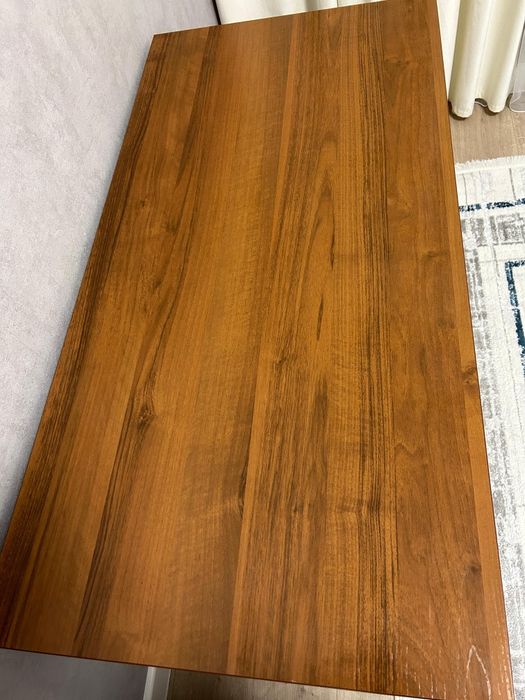 Стол письменный продаётся