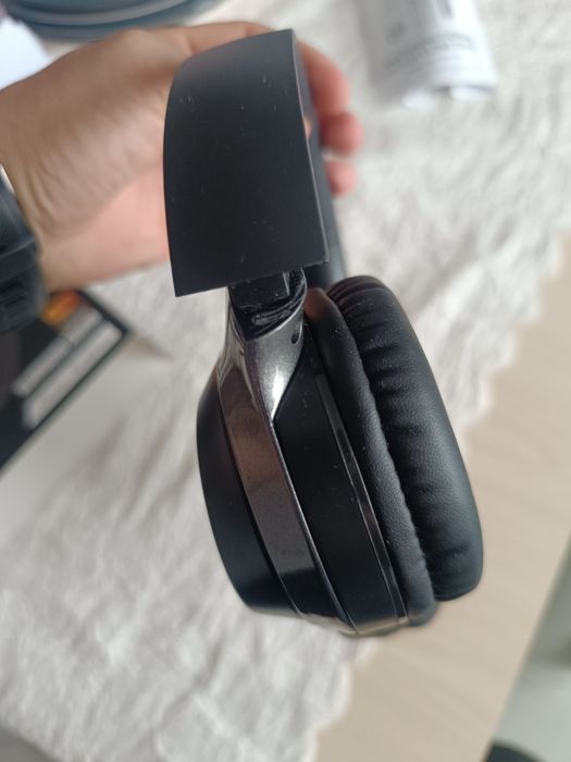 Vând căști wireless BT 5.3, active noise cancellation