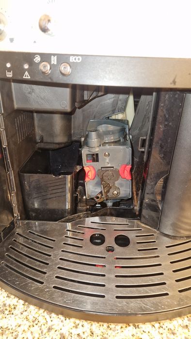 Espresor DeLonghi Magnifica