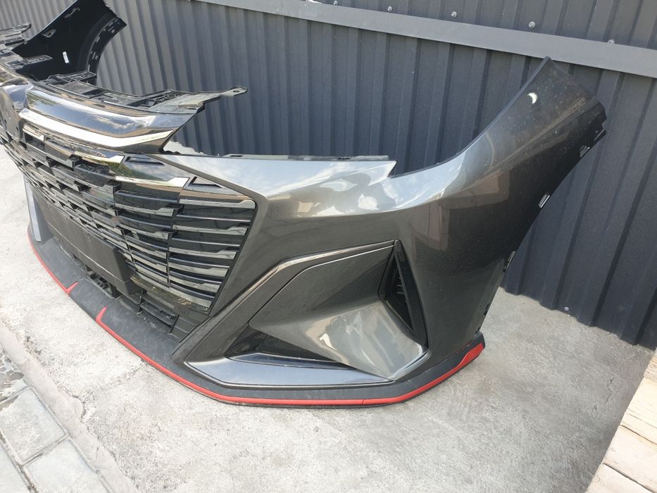 Передний бампер на Changan X5 Plus