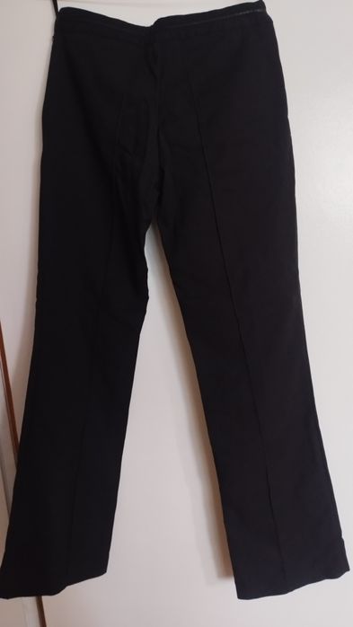 Черен панталон на марката Elisabetta Franchi