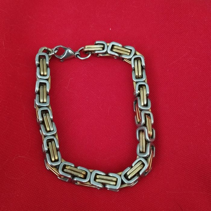 Браслет из мельхиора