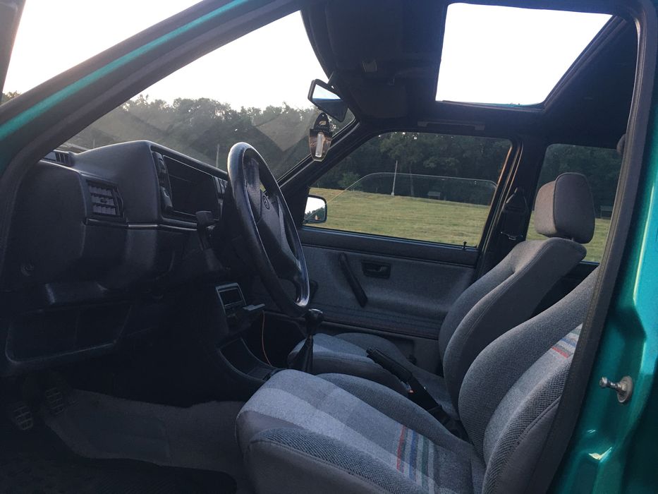 VOLKSWAGEN Golf 1990 — imagine 5