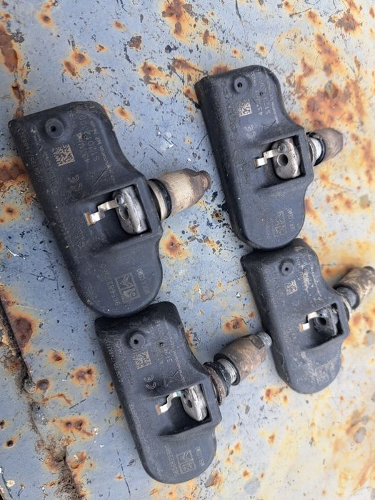 4бр. TPMS сензори Пежо Ситроен датчици налягане гуми Peugeot Citroen