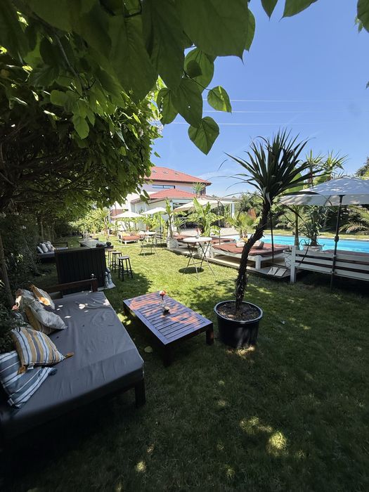 Vila Petreceri - Jardin Lys