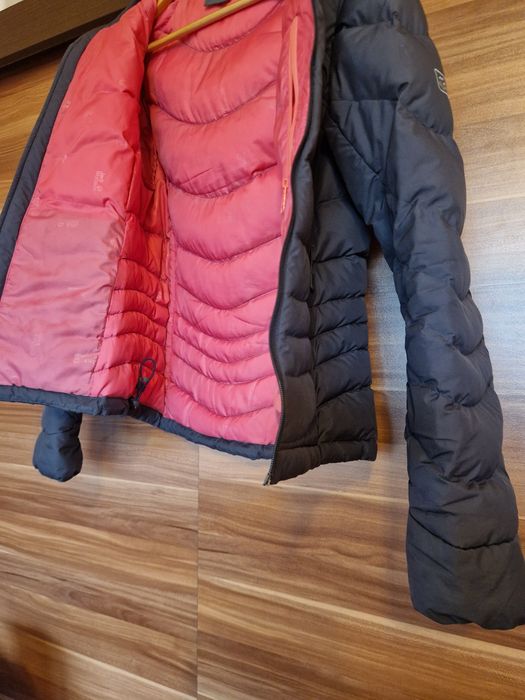 Дамско яке Jack Wolfskin XS