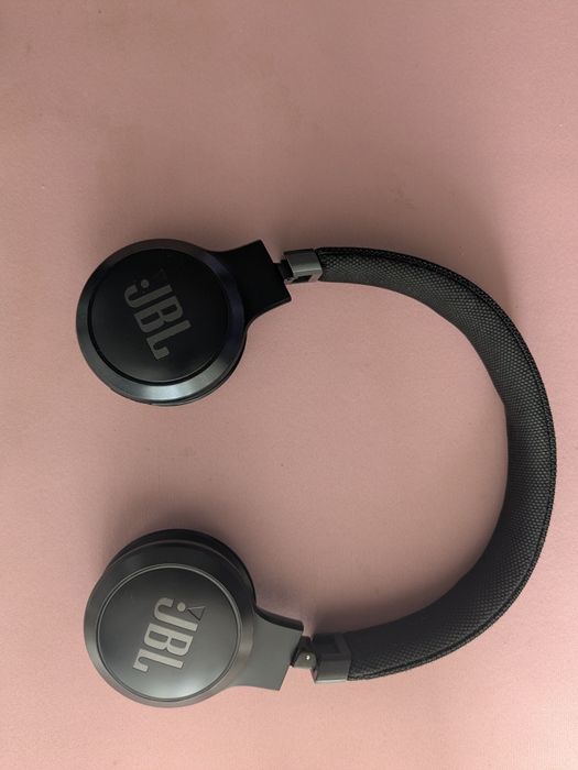 Căști JBL Live 460NC