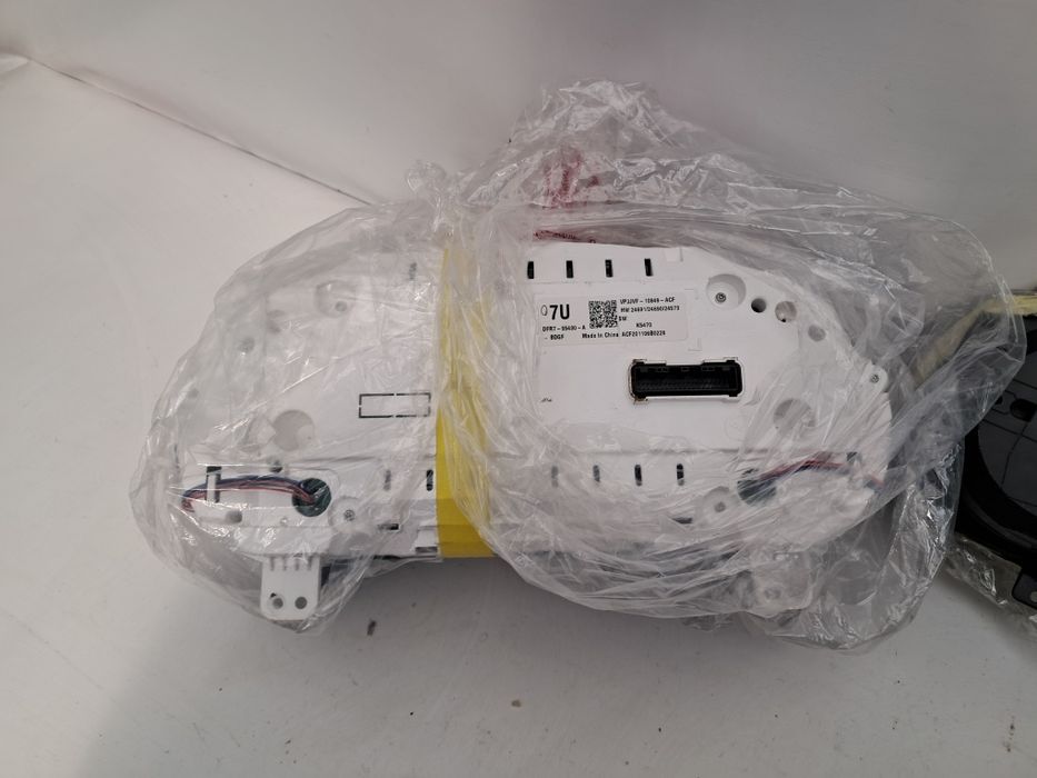 Ел таблото уреди Mazda CX30 Vw Sharan 2016/23г  VW T 6