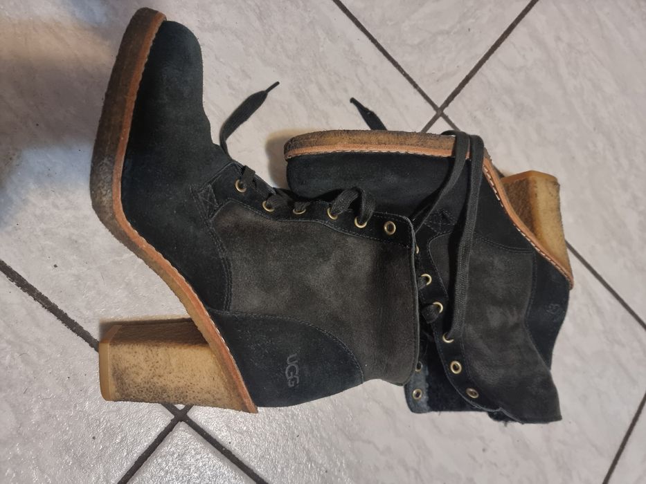 UGG дамски боти на ток номер 40