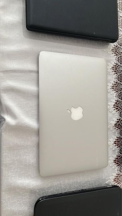Ноутбук apple air 2013 года