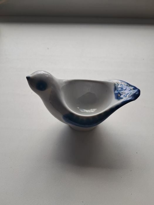 Продам солонку .